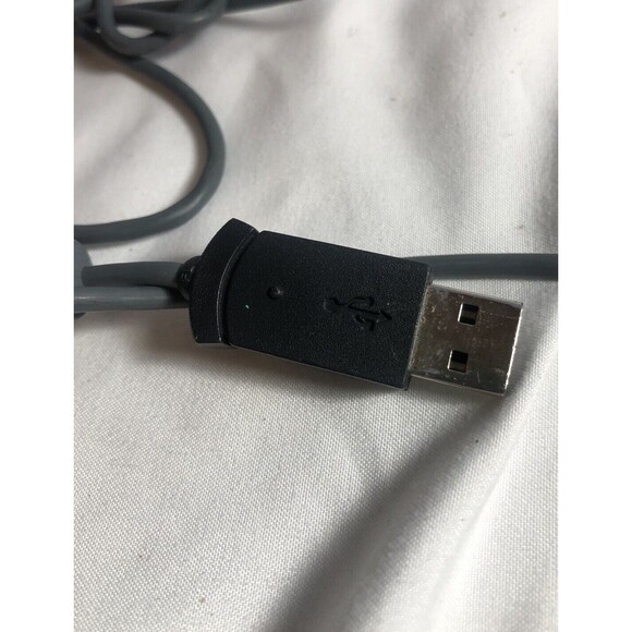 Microsoft Wheel Mouse Optical 1.1A USB PS/2 Compatible - Tested - Picture 6 of 6